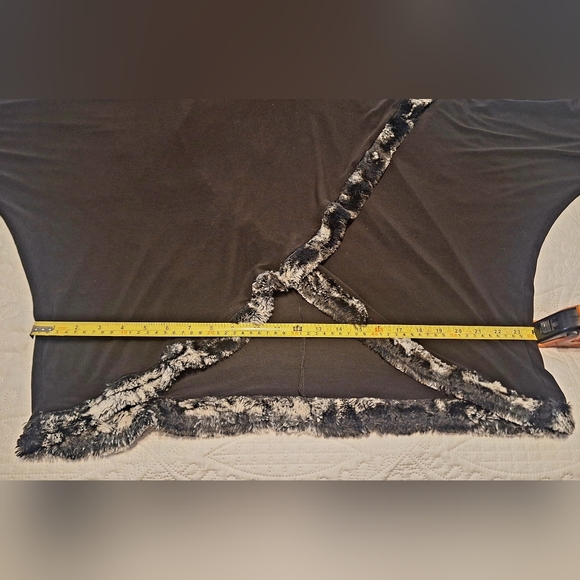 LAST Chance Joseph Ribkoff Black and Gray Faux Fur Trim Top - Picture 13 of 15